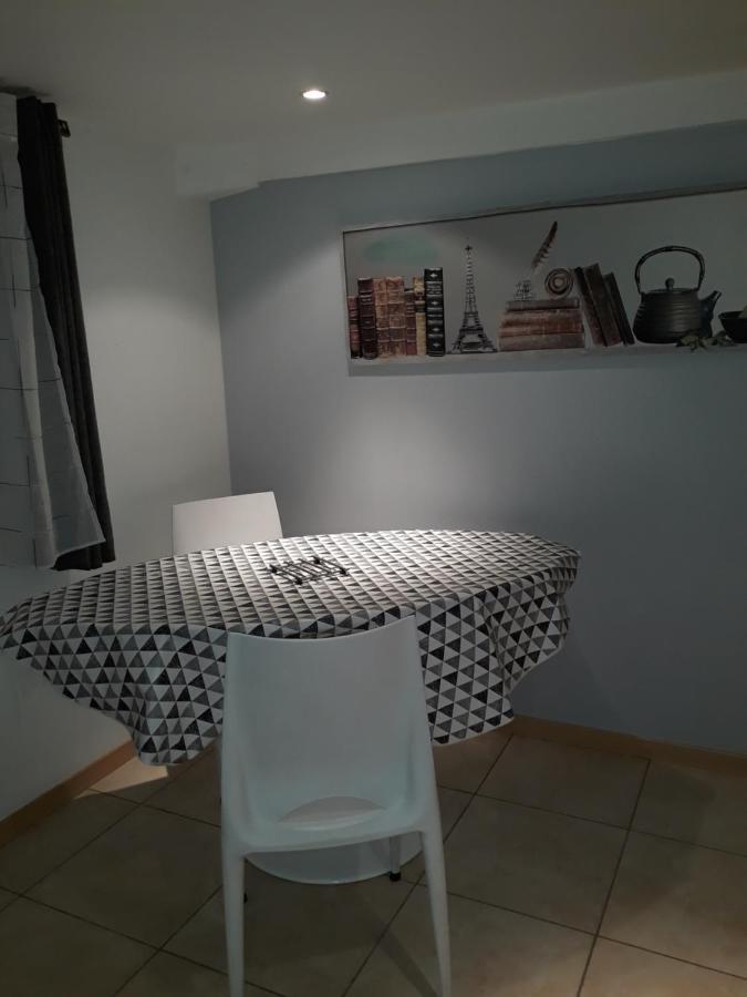 Coquet Appartement Aulnay-sous-Bois Esterno foto